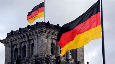 A­l­m­a­n­y­a­ ­K­a­t­o­l­i­k­ ­K­i­l­i­s­e­s­i­ ­ü­y­e­ ­k­a­y­b­e­d­i­y­o­r­